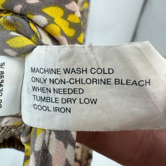 Gap Blouse Printed Ruffle V-neck WMNS S Gray/Pink/Yellow Sleeveless Geo Pattern - Picture 8 of 9